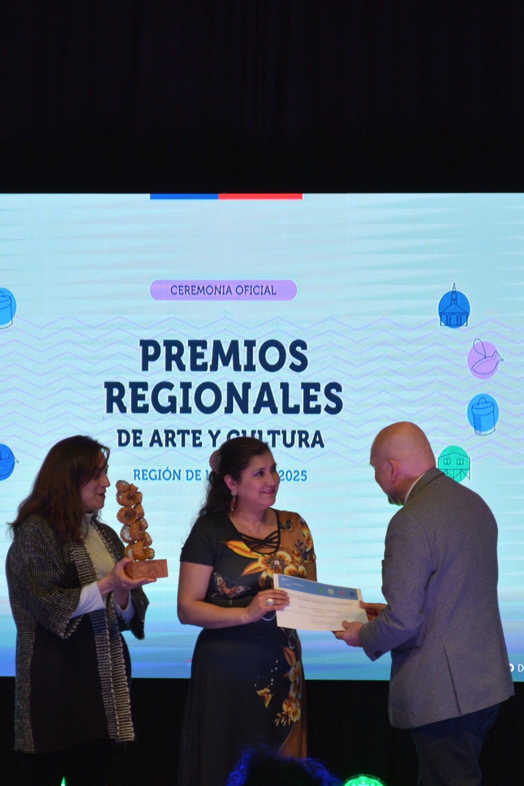 premio-mujer-destacada-2025-2